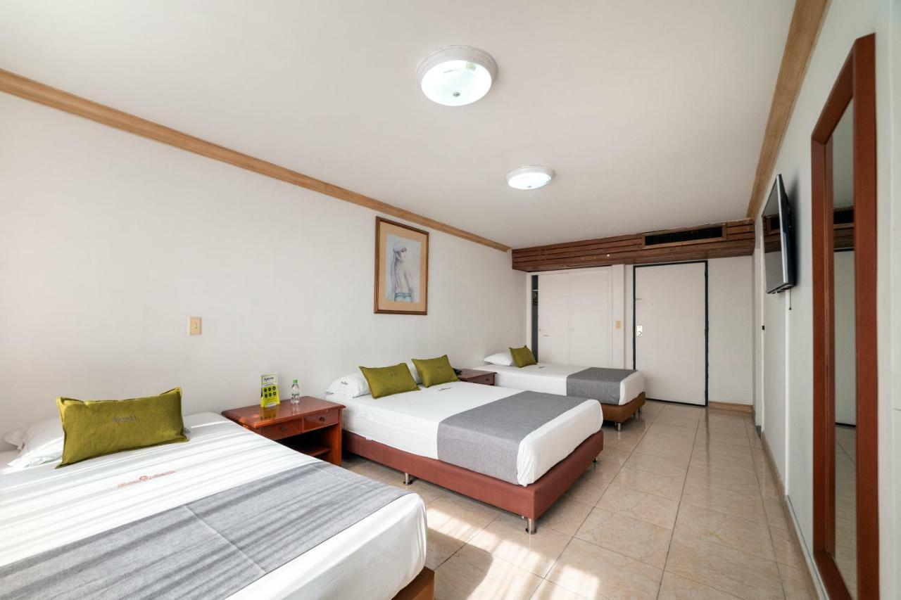 Ayenda 1235 Botero Hotel เมเดยิน ภายนอก รูปภาพ